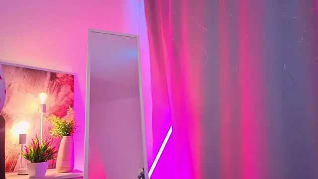 Leyla_crsh's cam snapshot