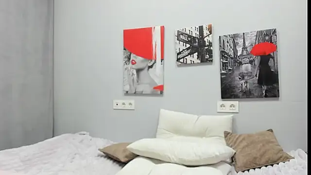 Tiny_JuJu's cam snapshot