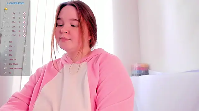 DebbieWoood's cam snapshot