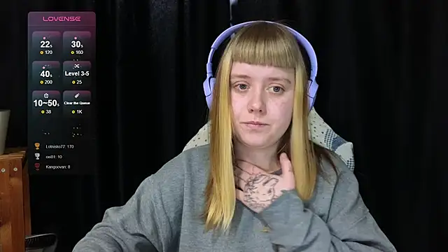 June_shy0 live sex cam