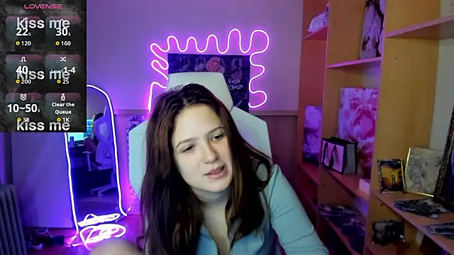 Anora_Miller's cam snapshot