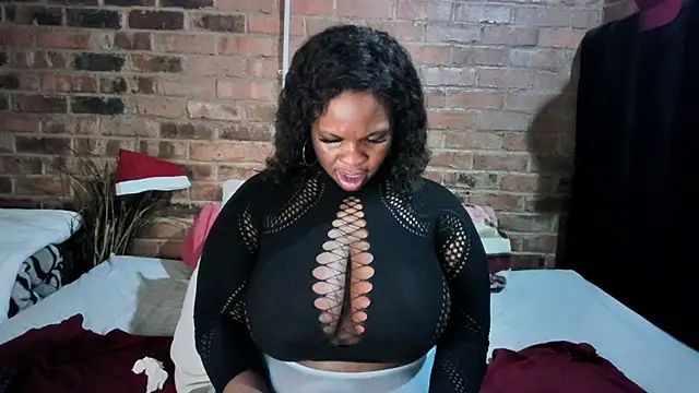 DIRTIENASTY's cam snapshot