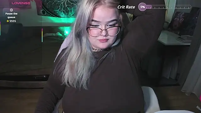 _CandyM1lky_'s cam snapshot