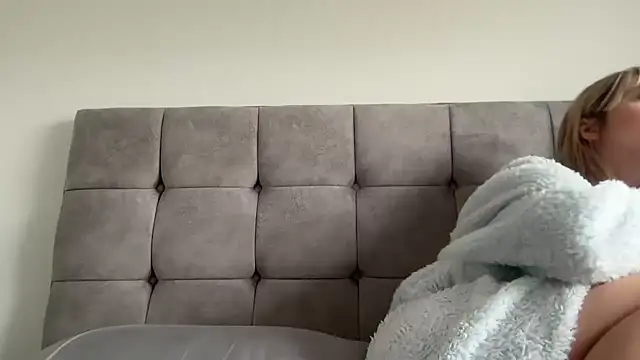 LustfulLuna_ live sex cam