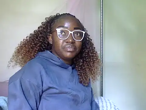 Sexy-suzy's cam snapshot