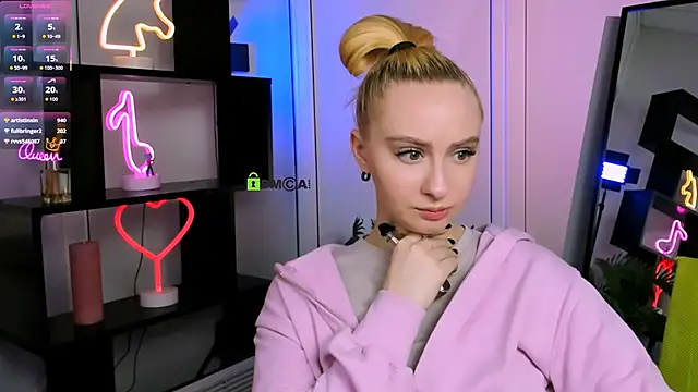 mila_glow1 live sex cam