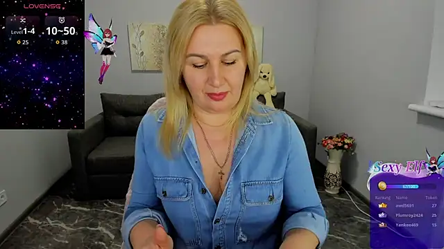 Lili_Crossi's cam snapshot