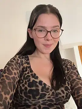 RoxiBlack live sex cam