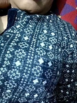 Hot_purva's cam snapshot