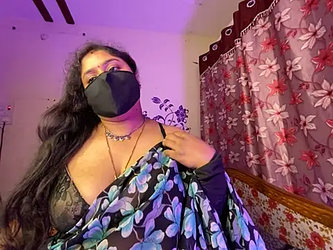 LouleyRanii's cam snapshot