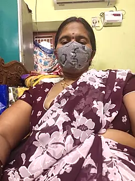 hot-telugu-queen's cam snapshot