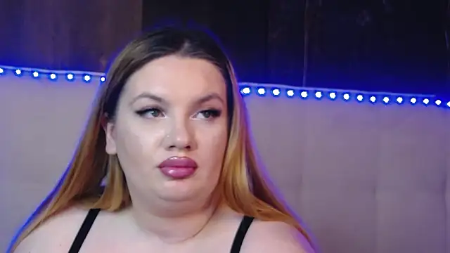 MelanieBrownn's cam snapshot