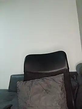 MsParisSmith's cam snapshot