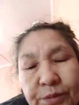 Zulfiya_Bruce's cam snapshot