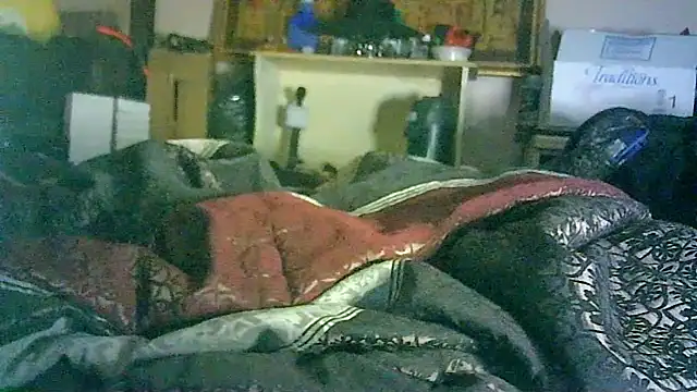 ON3YOULLN3VER_FIR3's cam snapshot