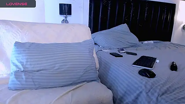 marrenaa live sex cam