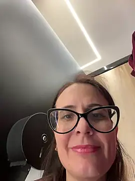 NataKitten live sex cam