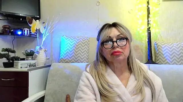 SusieNoreen's cam snapshot