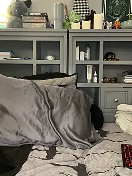 dieseldame1313's cam snapshot