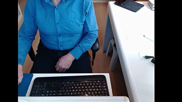 dutchpornking live sex cam