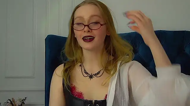 AgataFoxley's cam snapshot