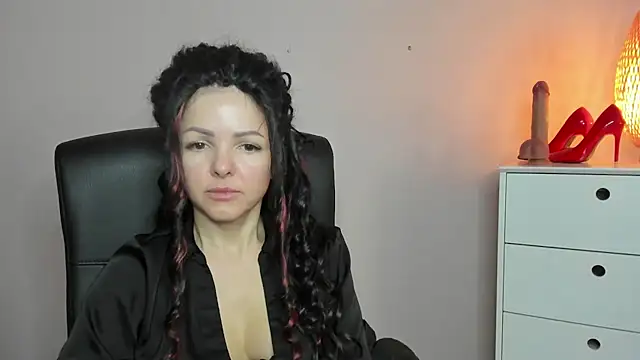 Mollybloom40's cam snapshot