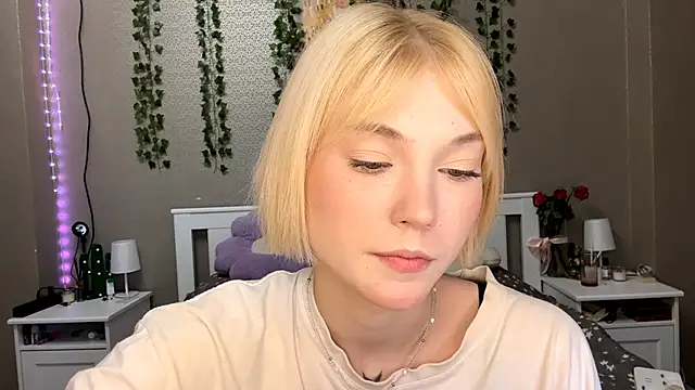 LlsabethHaze's cam snapshot