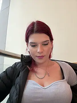 RiriRoseey's cam snapshot