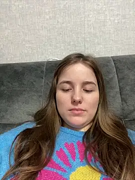 Lady_woman's cam snapshot