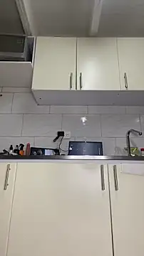 Chloee_Peach live sex cam