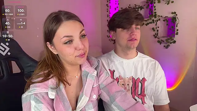 RobertAndLinela's cam snapshot