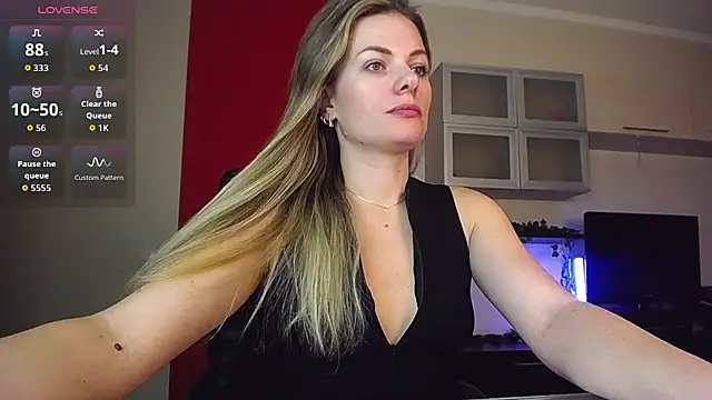 ladysabotage's cam snapshot