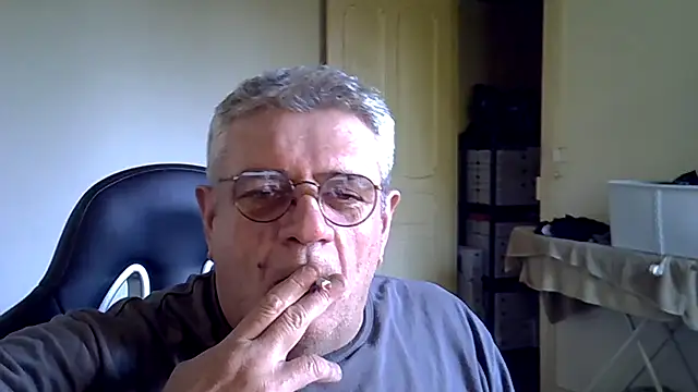 _hippo_'s cam snapshot