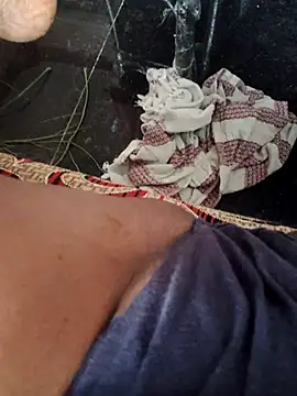 kalaitamil1's cam snapshot