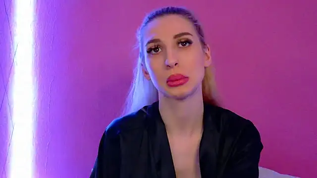 Sia_a's cam snapshot