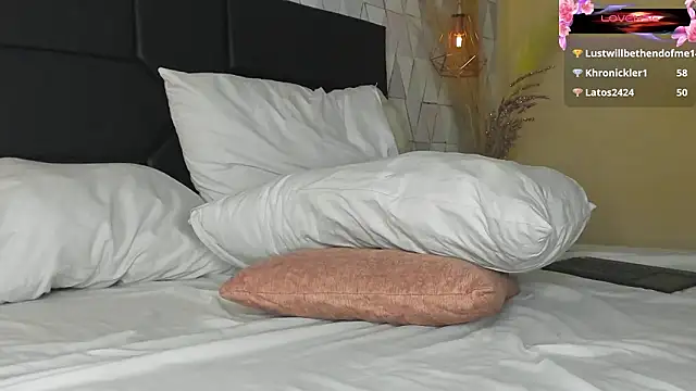 JustinePerry live sex cam