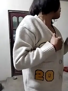 linda_bae00 live sex cam