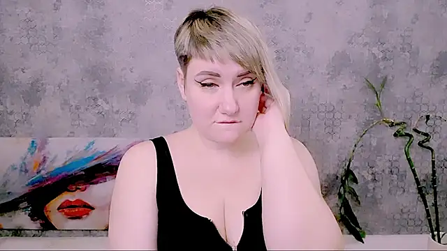 Djullia's cam snapshot