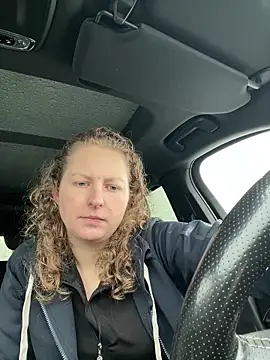 Girlnina-1995's cam snapshot