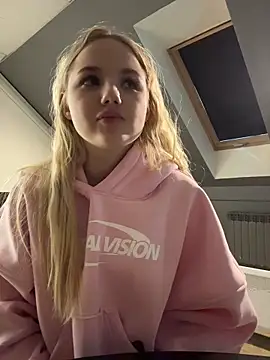 Sky_Cutie's cam snapshot