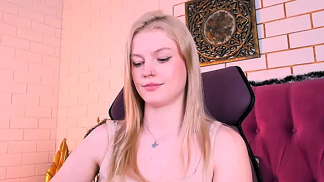 GraceGlamour's cam snapshot