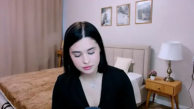 lil_angel_'s cam snapshot