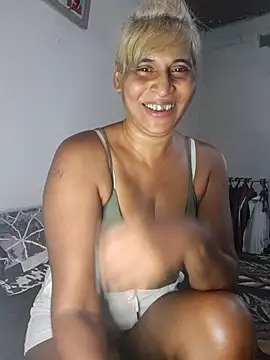 Goodgirlsue_77's cam snapshot