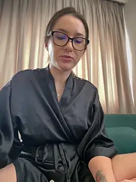 HotXMom_'s cam snapshot