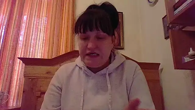 _squirty_cum_lady_'s cam snapshot