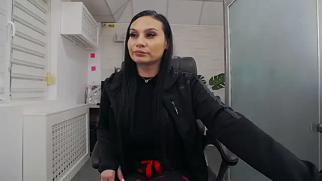 YaraXCox's cam snapshot