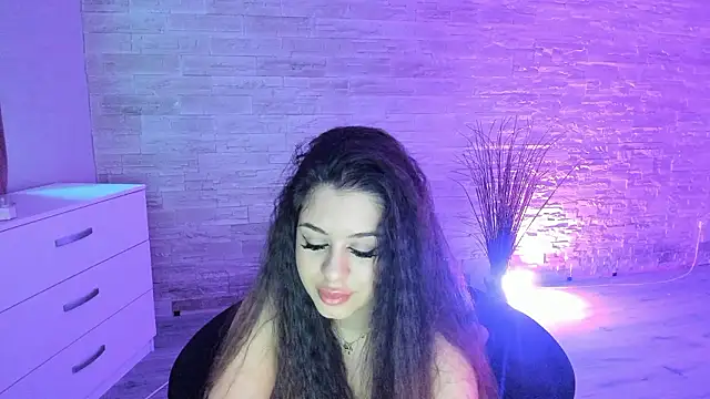 BellaNoir_'s cam snapshot