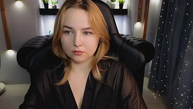 Mira_Mermayd's cam snapshot