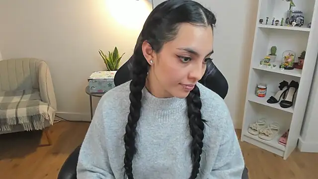 _BellaEvans_'s cam snapshot