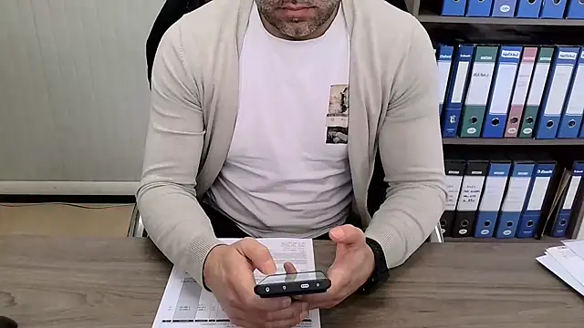 Evasionee live sex cam